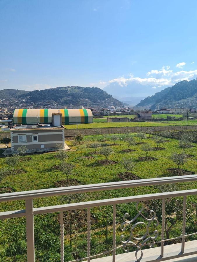 Guest House Ilir เบราท ภายนอก รูปภาพ