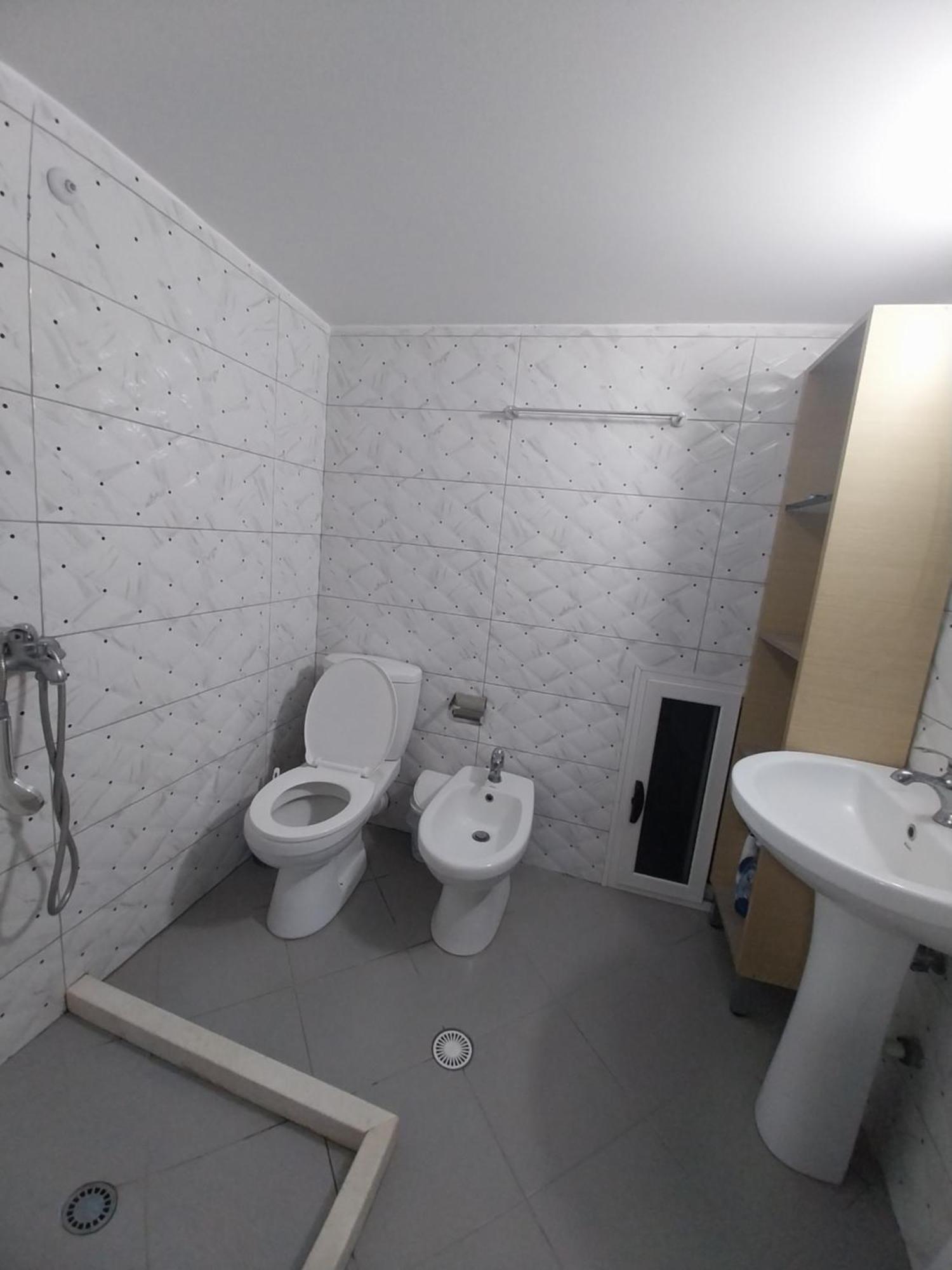 Guest House Ilir เบราท ภายนอก รูปภาพ